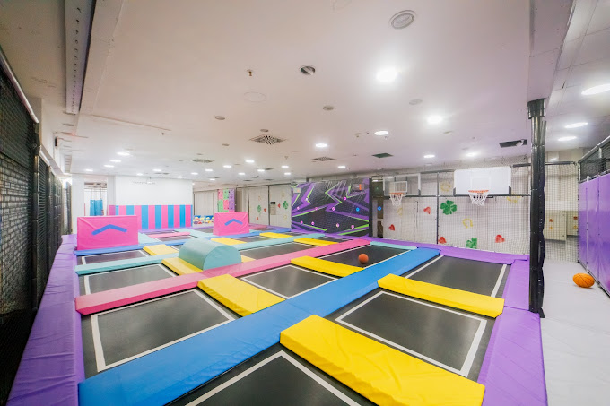 Trampolina park Sreća